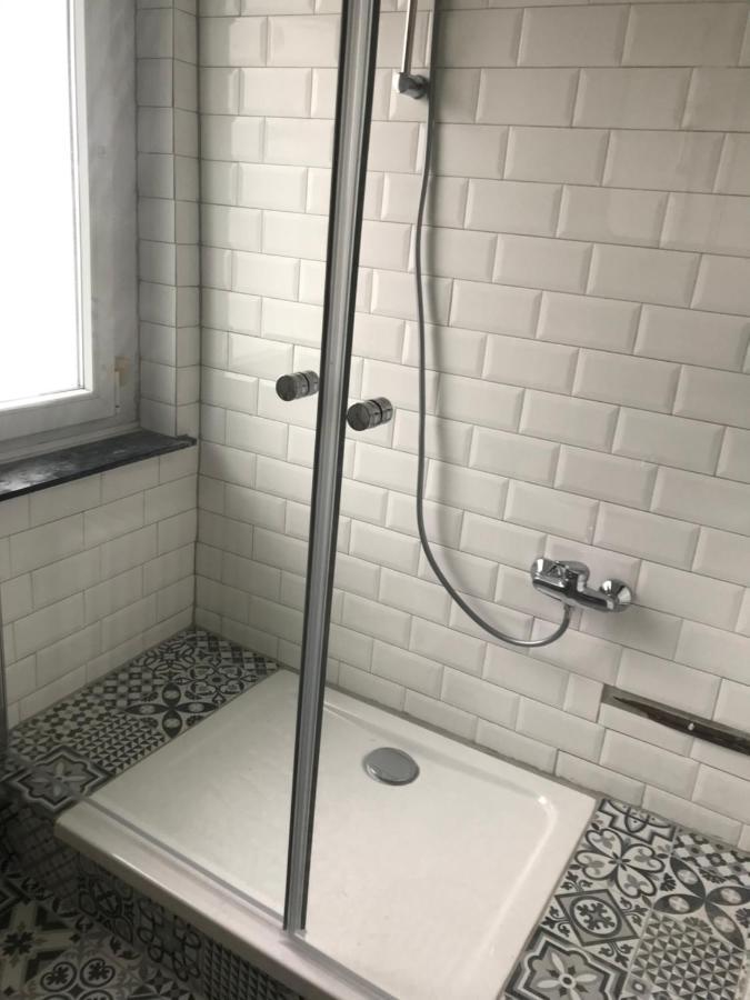 دورتموند Tm Aparts المظهر الخارجي الصورة A shower